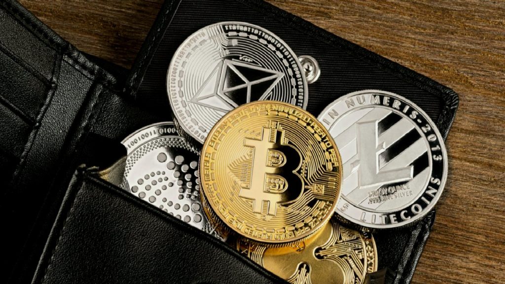 Чем торговать вместо криптовалюты